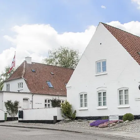 Skovridergaardens *
