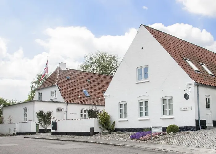 Skovridergaardens *